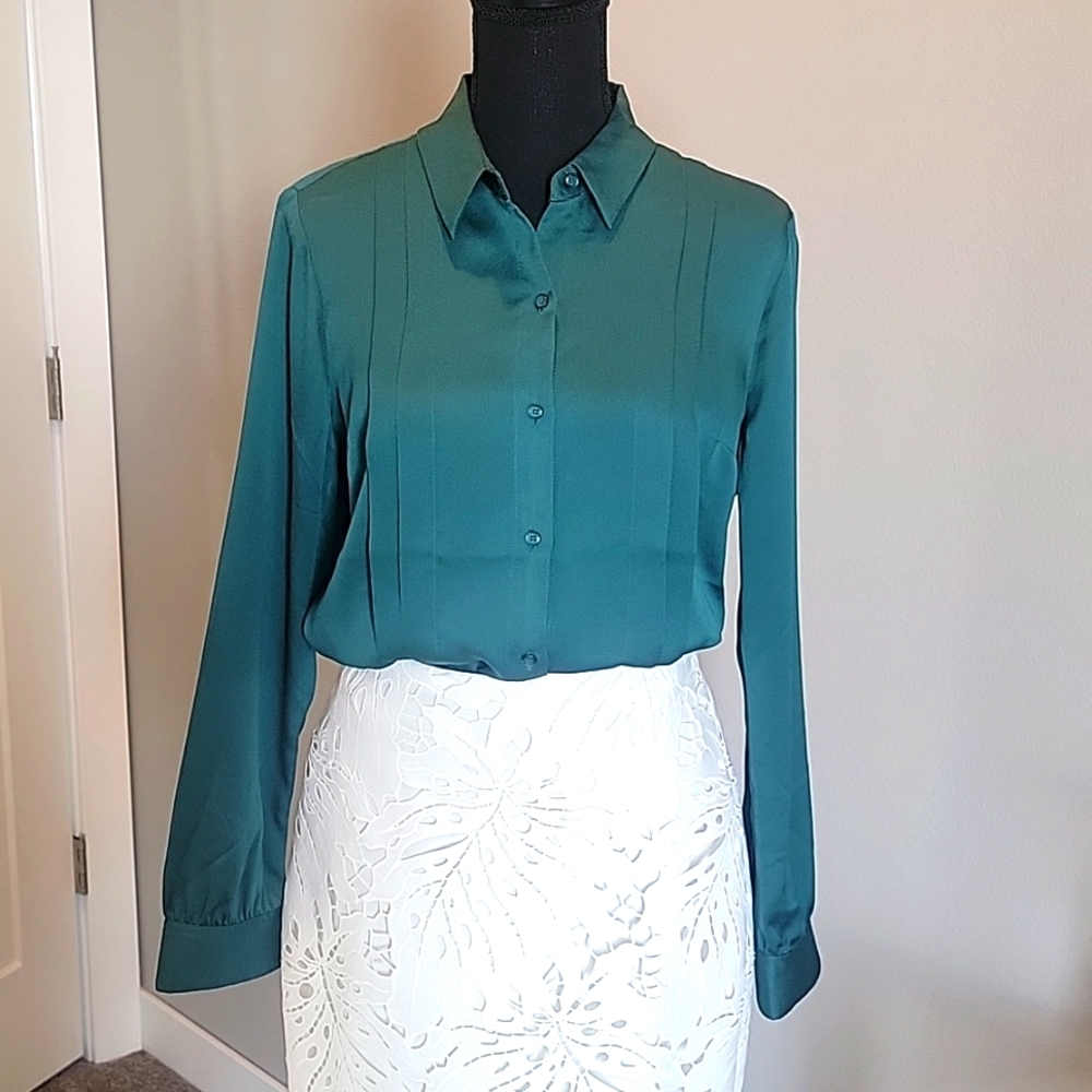 Express collared shirt, green, medium